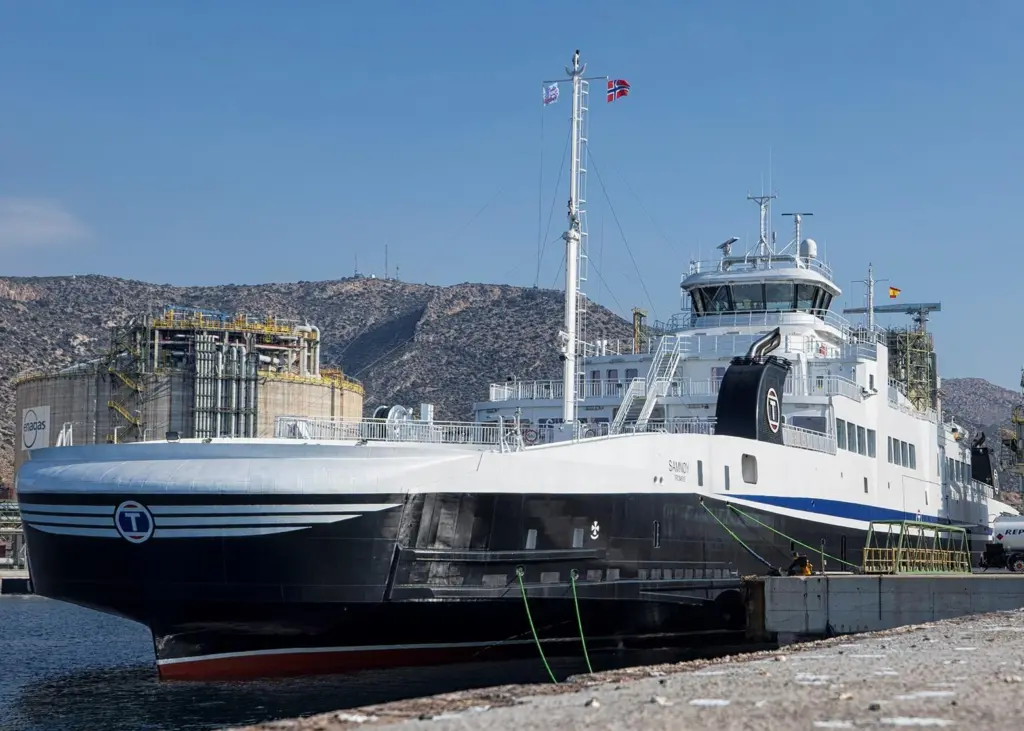 'Samnøy' ferry