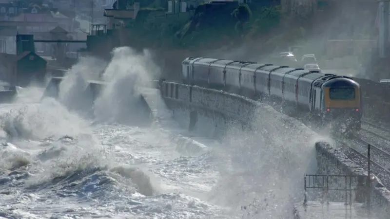 Overtopping at Dawlish Warren