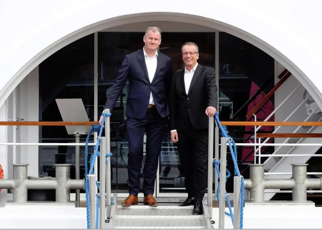 Simon Provoost  (Managing Director, Concordia Damen),  Jörg Eichler (Managing Director, A-ROSA)
