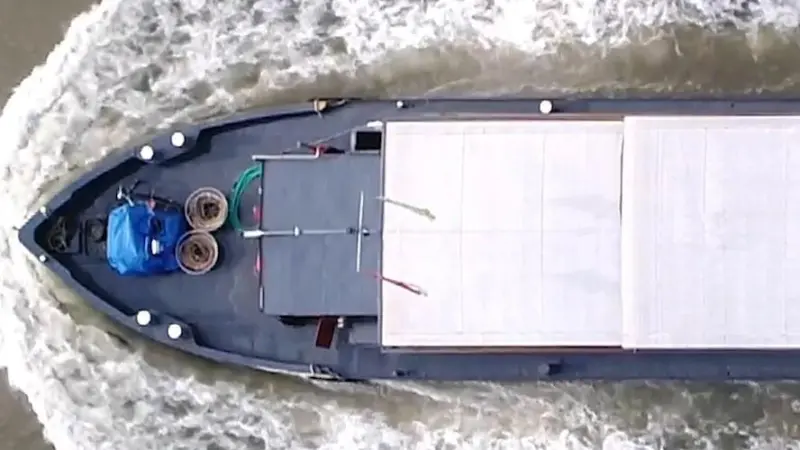 Autonomous vessel