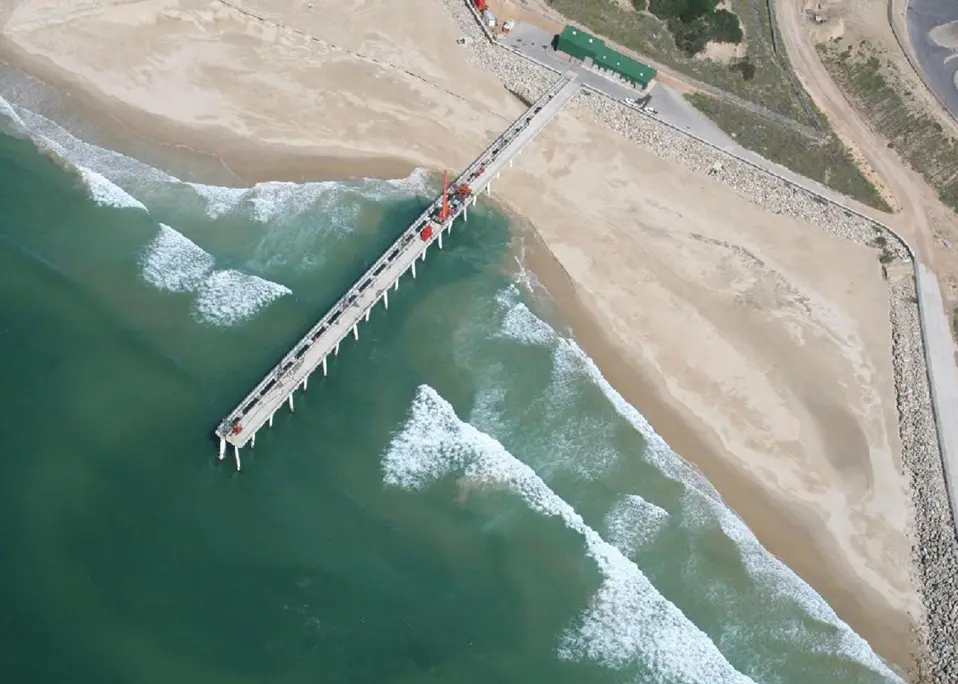 00_54873_MJJUNE19Dredging-Ngqura.jpg