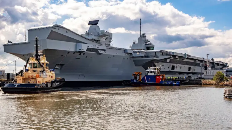 'HMS Queen Elizabeth'