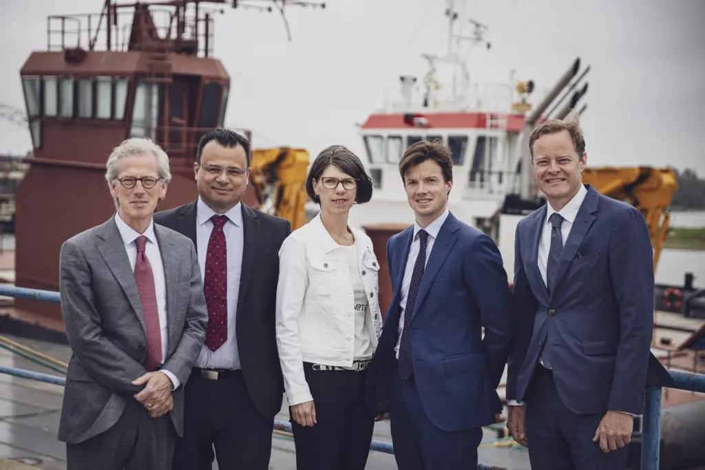 00_55075_Damen-team-is-ready-for-Seawork-2019_lowres