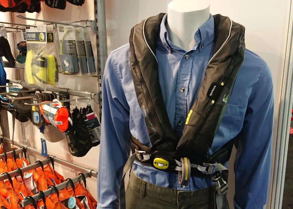 DURO+ lifejacket