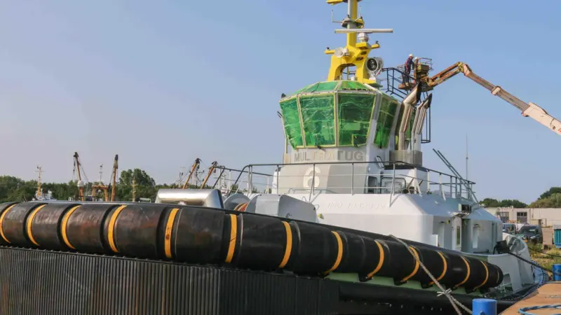 Damen Maaskant prepares 'Multratug 6' for delivery (Peter Barker)