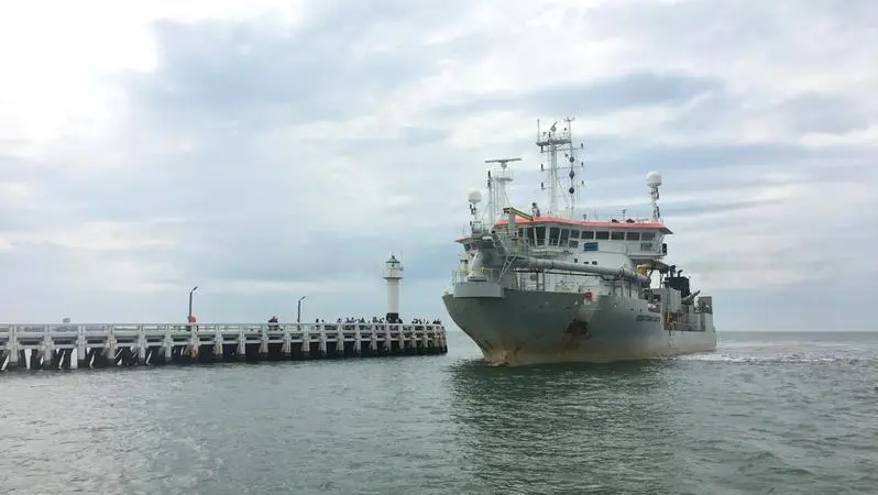 00_55211_MJJULY19Dredging-JDN