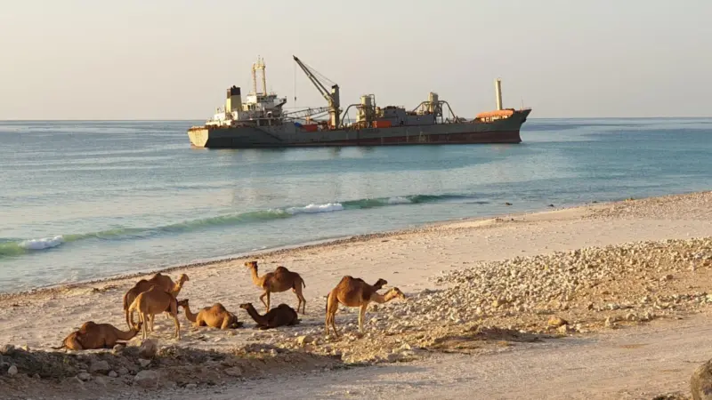 The fully-laden cement carrier was removed from the beach in one piece (Resolve Marine)