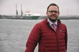 Stephan Hennig  it the new UK SOSREP (MCA)