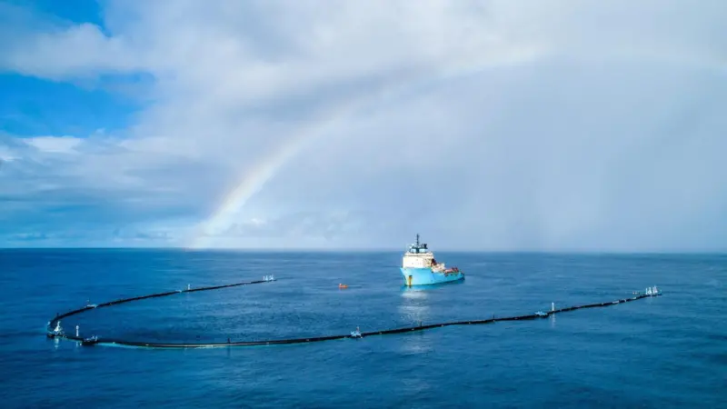 The Ocean Cleanup technology
