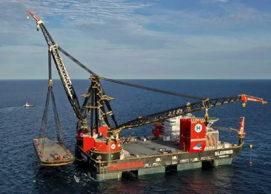 11,000 Tonnes lifted in Sleipnir’s SB crane