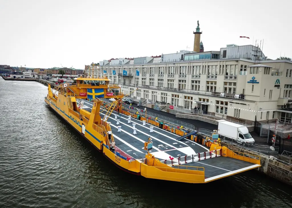 'Tellus' ferry