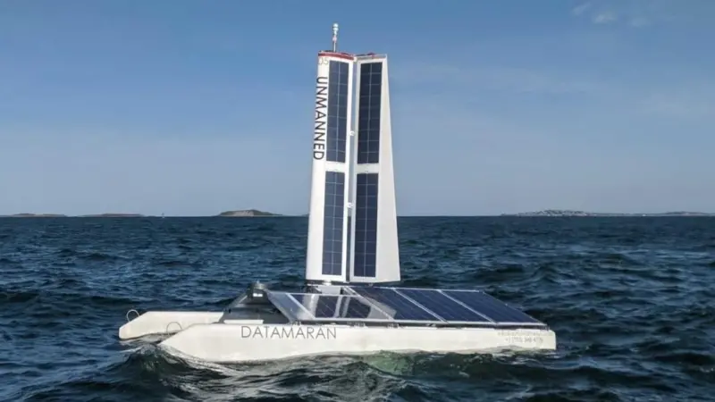 The Datamaran operates completely autonomously without a manned support vessel