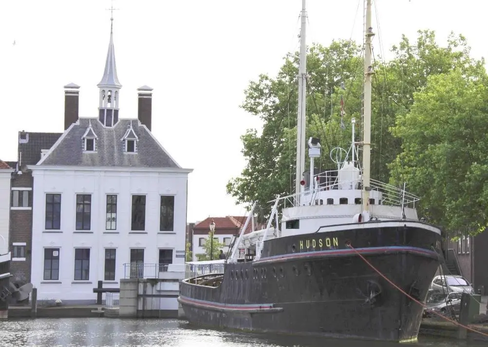 Jack's knowledge encompassed many decades of the towage industry