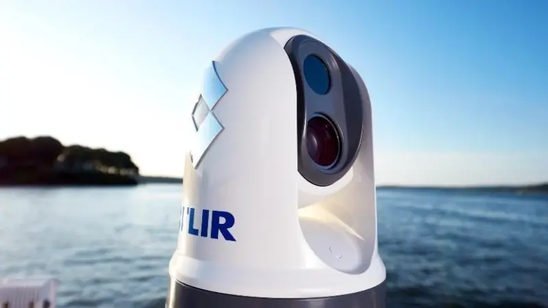 FLIR M300 Series cameras are designed for the most demanding professional mariners