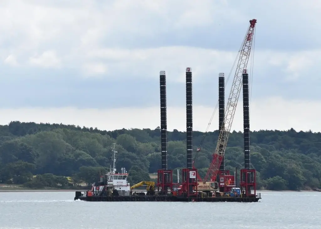 Red7Marine’s jack up barge, 'Haven Seaway'