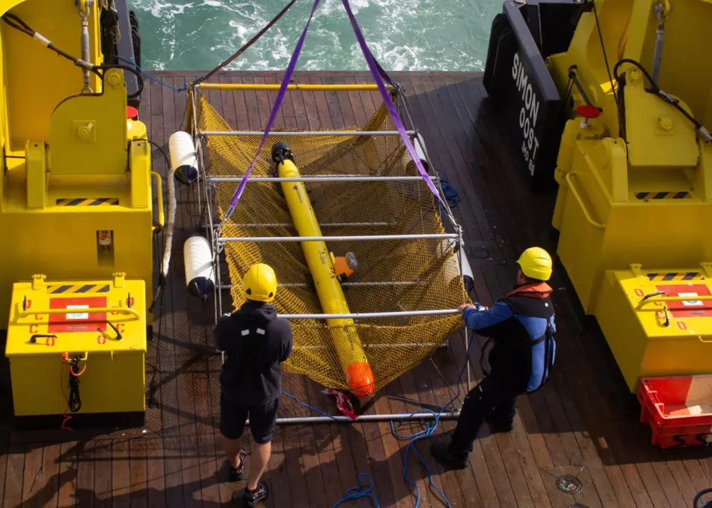 AUV