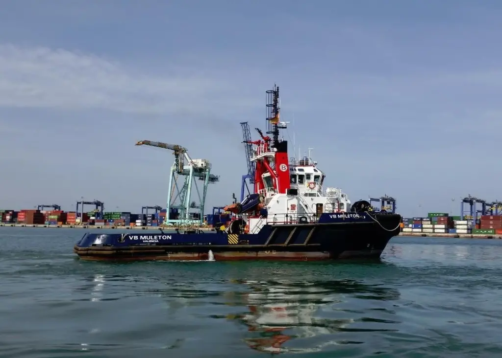 The first SRP 460 was installed in the harbour tug ‘Mussandam’ (currently operated under the name ‘VB Muleton’) in 1999
