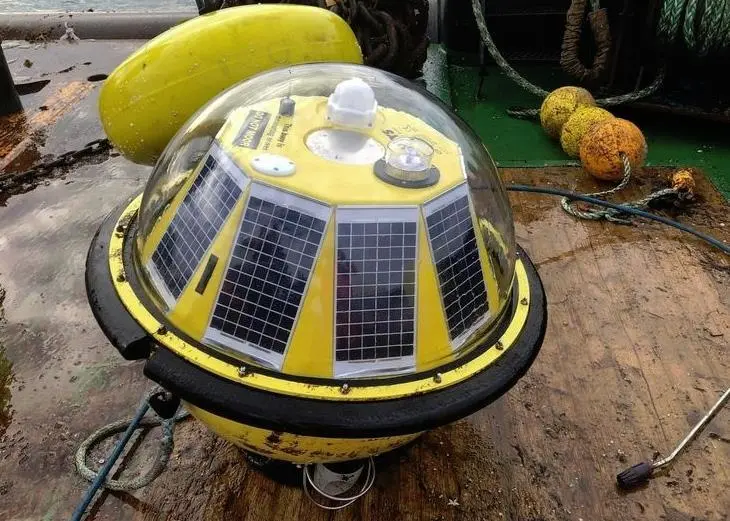 Metocean buoy for Triton Knoll