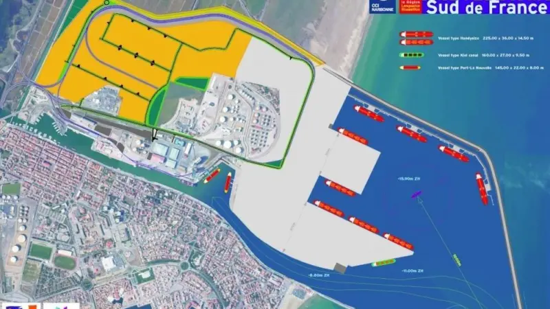 The new port will be enclosed by a long, curved breakwater on its northern side