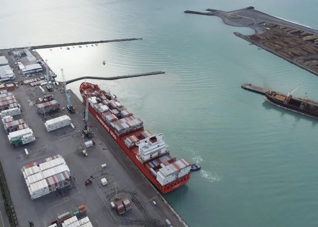 PrimePort Timaru has installed Trelleborg’s SafePilot CAT MAX
