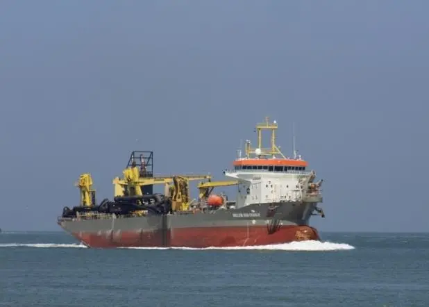 00_55813_MJDEC19Dredging-Boskalis