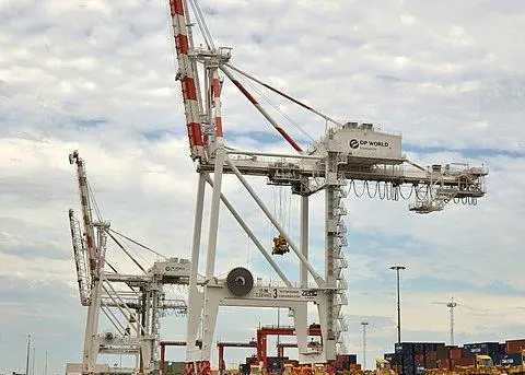 quay cranes