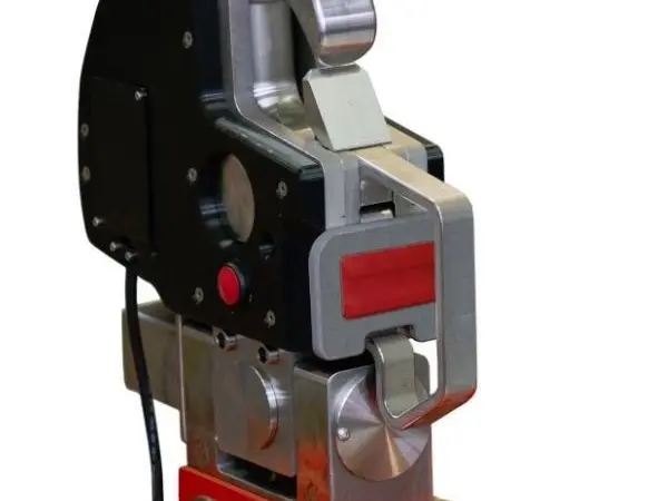 H. Henriksen's HHSR electrically controlled lifting hook