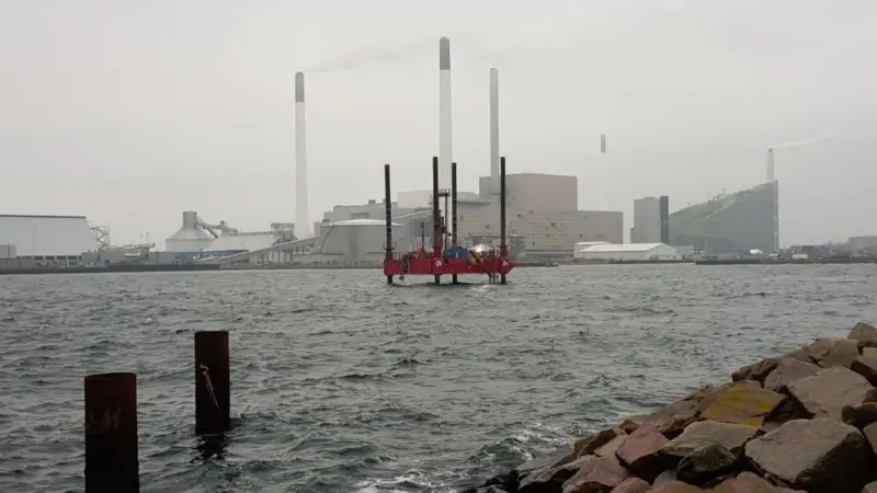 Fugro’s 'Skate 3' modular jack-up acquiring high-quality geotechnical data