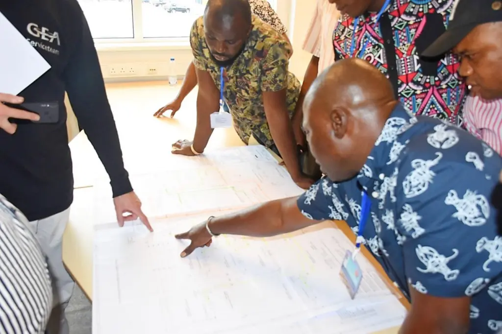 00_55988_Damen-Technical-Seminars-in-Nigeria-31