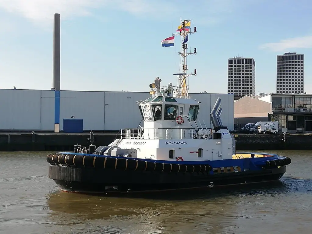 Pictured in Rotterdam 'ASD Nanda' is now based in Ecuador (Damen)