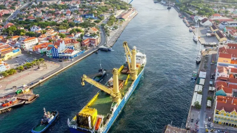 The K3000 class vessel offers 3,250m2 free deck space, well suited to transportation of large equipment