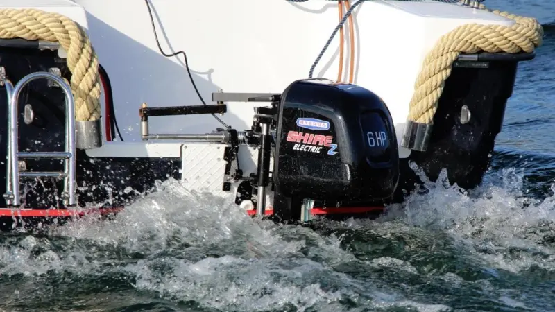 With an adjustable leg length from short to long shaft, the Shire electric outboards are ready to pair with a range of vessels