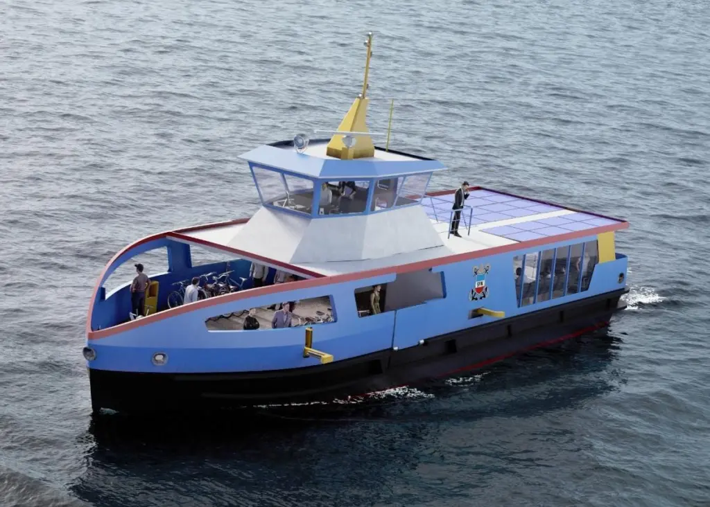 The vessel has a capacity of 140 pedestrians and 60 bicycles