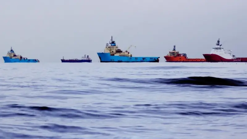There are on average 20 vessels on any given day located outside the port in the anchorage