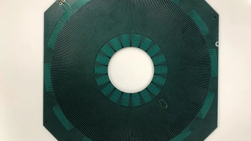 From the PCB stator it is clear to see where the weight and bulk reduction lies