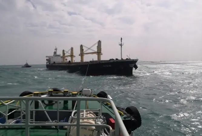 'Chris GR' was laden with 51,400t of bulk maize when it encountered engine problems (Tsavliris)