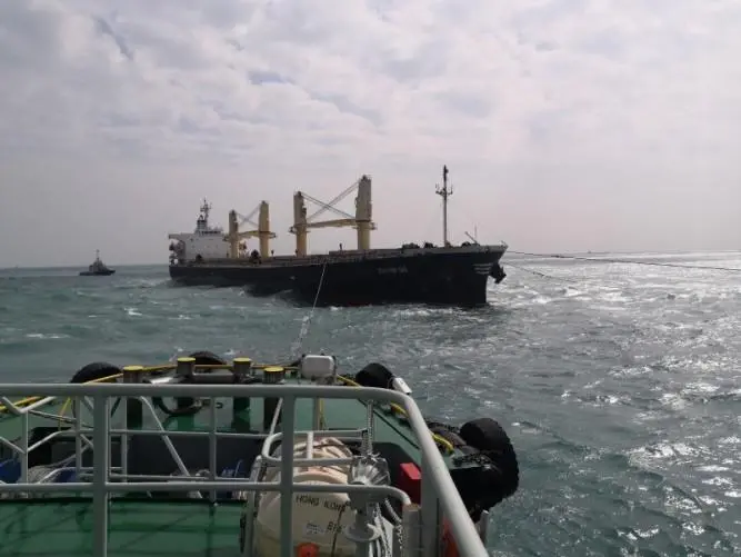 'Chris GR' was laden with 51,400t of bulk maize when it encountered engine problems (Tsavliris)