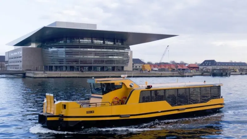 The vessel’s sustainable credentials are powered by a series of innovative, digital shipbuilding techniques