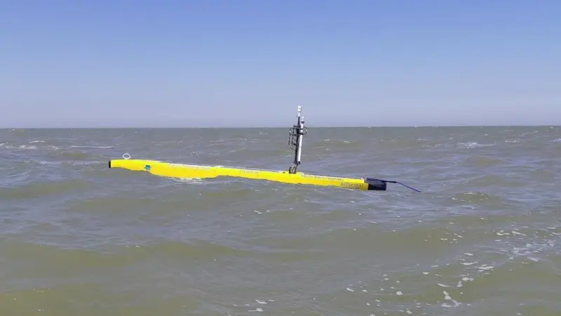 AutoNaut’s wave foil propulsion technology produces virtually no underwater noise (Photo: VLIZ)