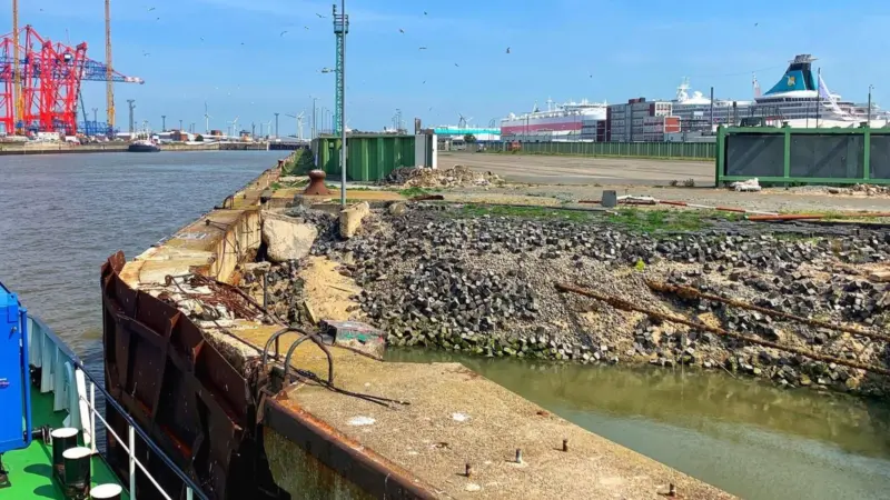 Revamp for Bremerhaven’s Kaje 66 at the entrance to the important Nordschleuse