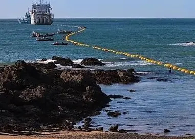 Greenlink interconnector comprises a subsea cable intended to come ashore under the beach and dunes at Freshwater West