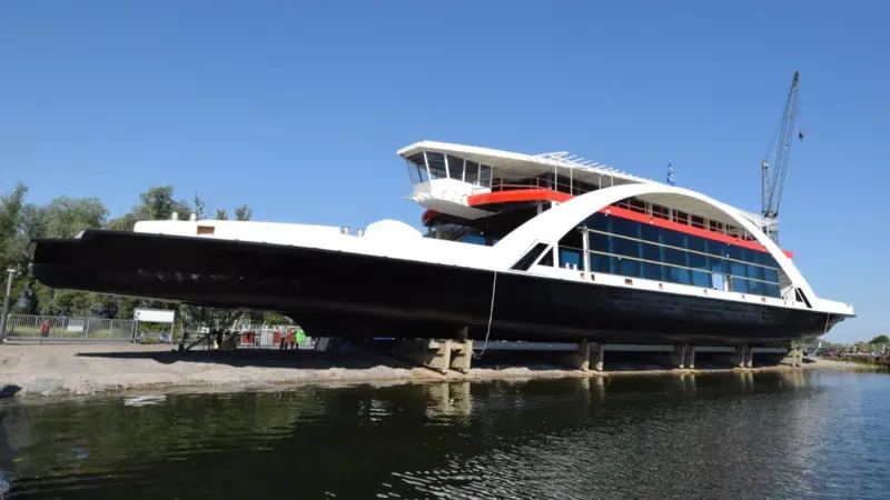 Unique new LNG ferry FS14 is headed for service on the Lake of Constance