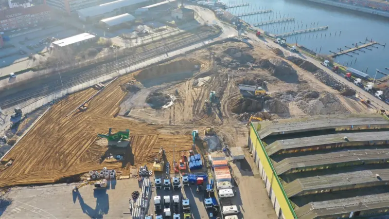 Ostuferhafen access area during reconstruction. Sights are now set on further expansion.