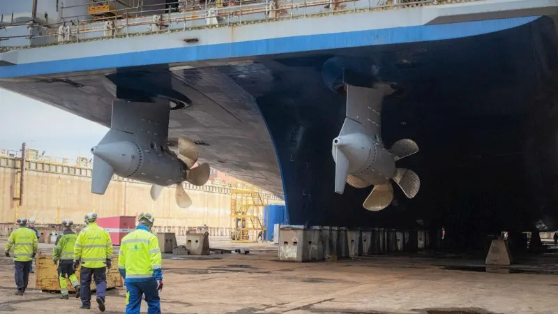 Azipod electric propulsion installation