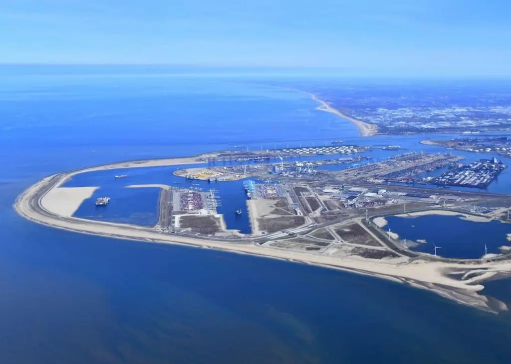 00_56785_Maasvlakte