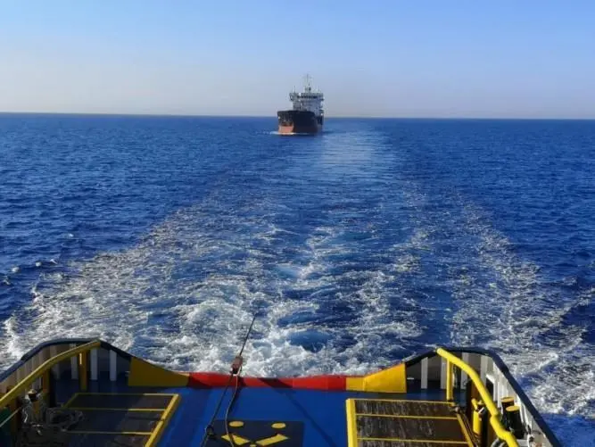 The disabled tanker 'C-Rock' was towed to Piraeus by Tsalviris (Tsavliris)