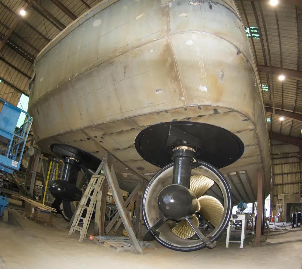 North Arm Transportation chose azimuth thrusters for its new tug (Cummins)