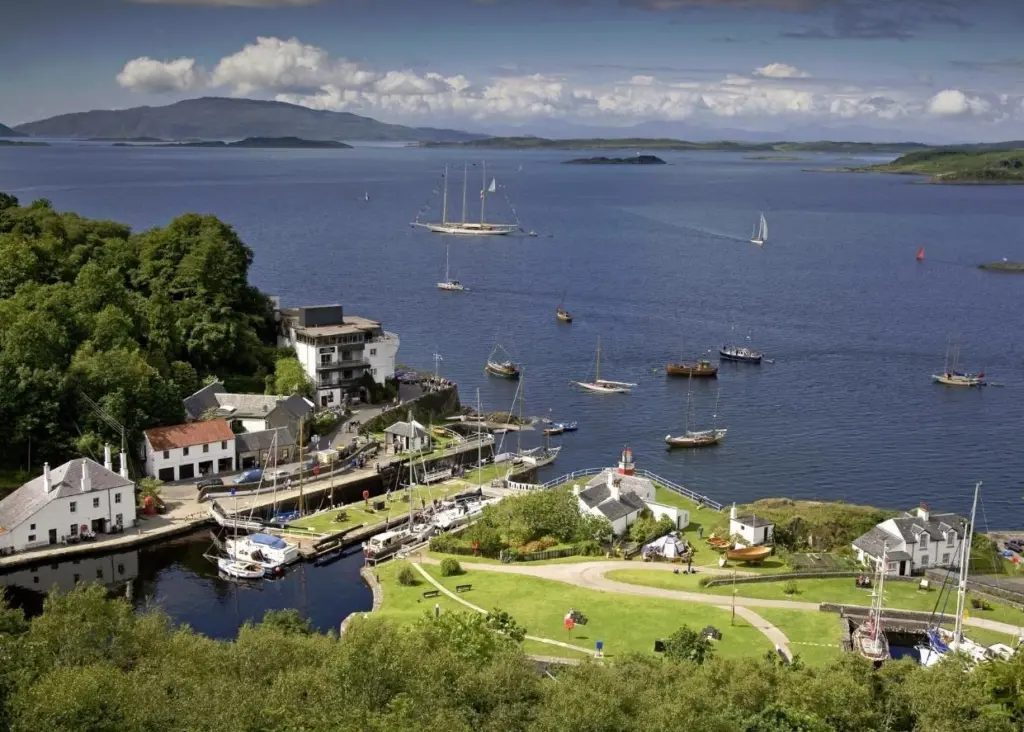 The Crinan Canal: "Britain’s most beautiful shortcut"
