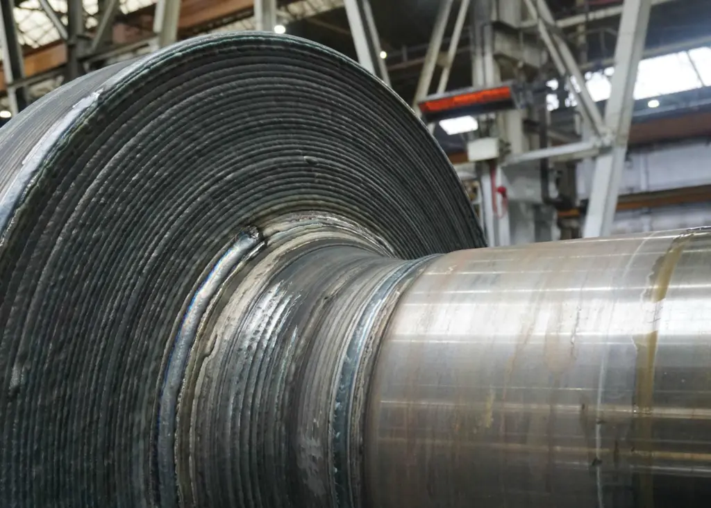 Shaft with weld cladding