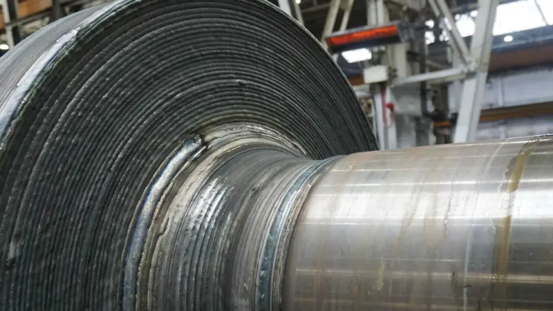 Shaft with weld cladding